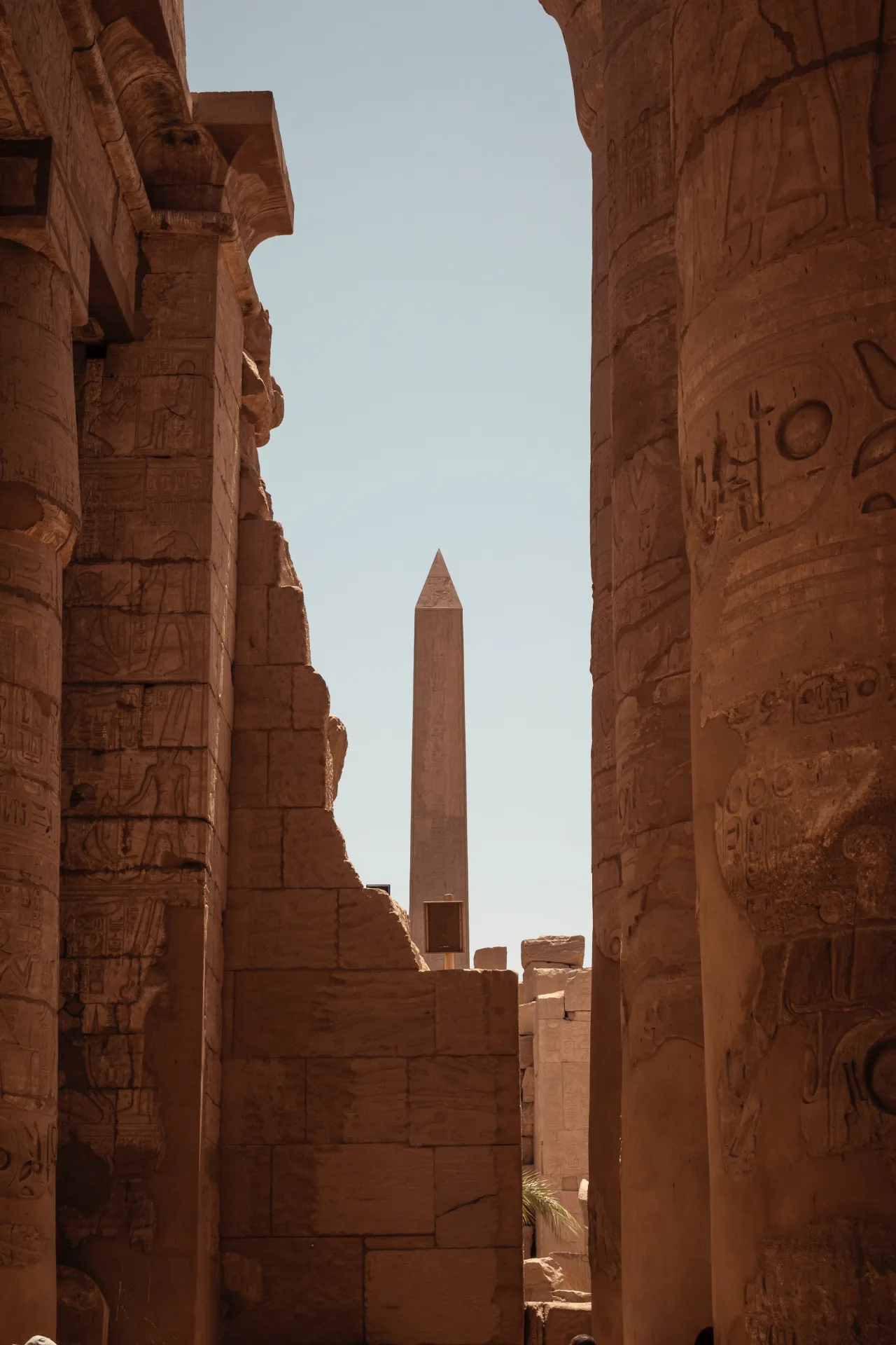 Día 4 — Luxor / Esna / Edfu