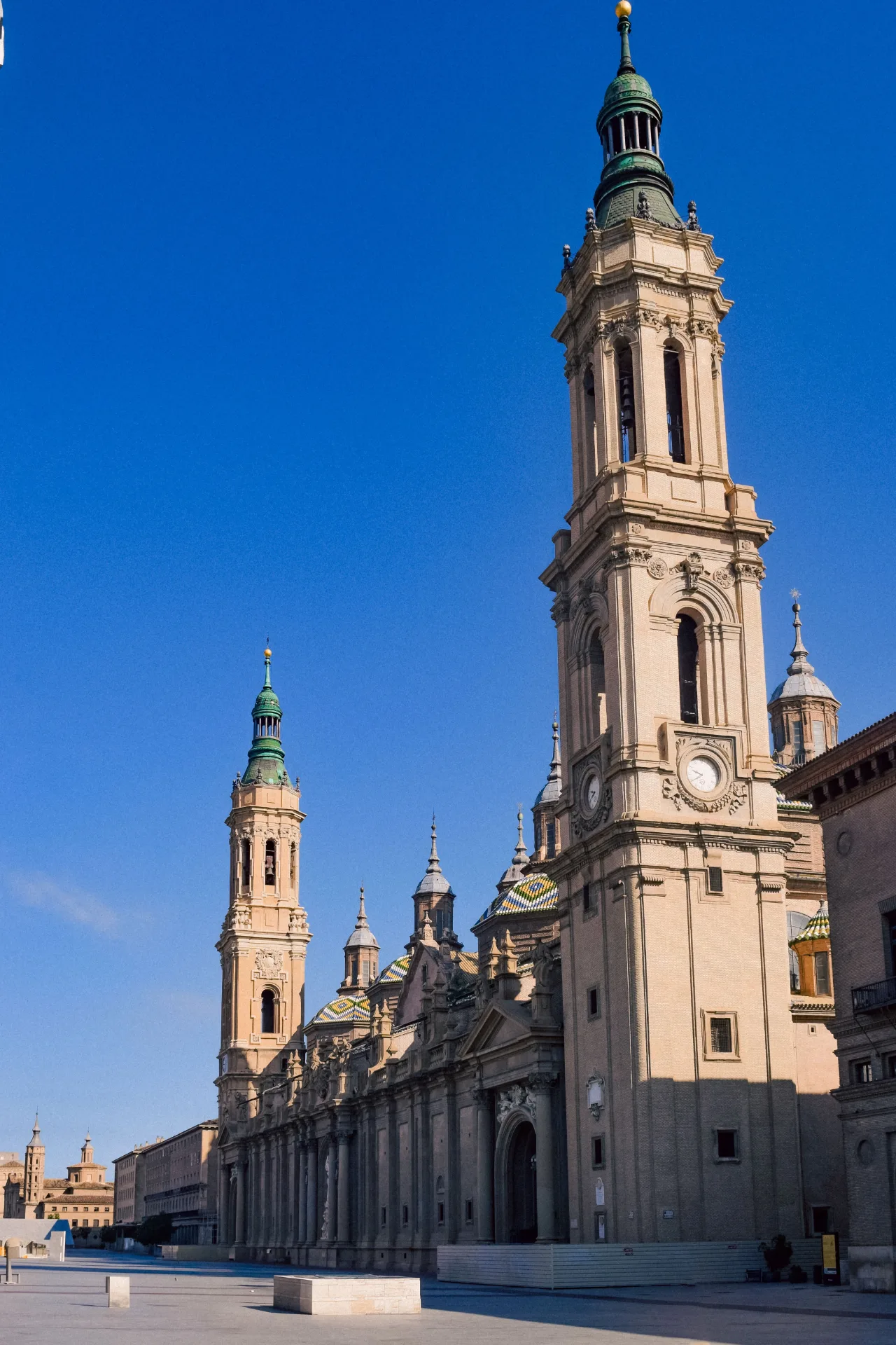 Día 18 — Barcelona - Zaragoza - Madrid
