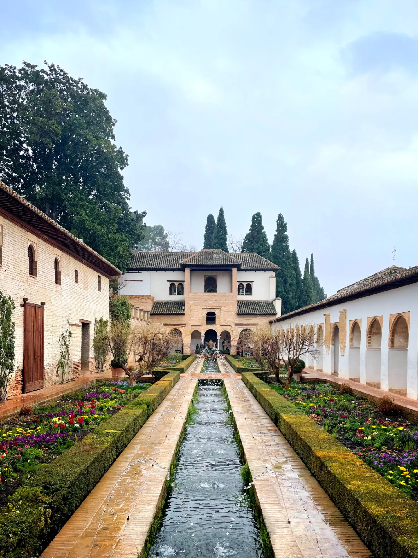 Día 2 — Granada - Tánger - Arcila - Rabat