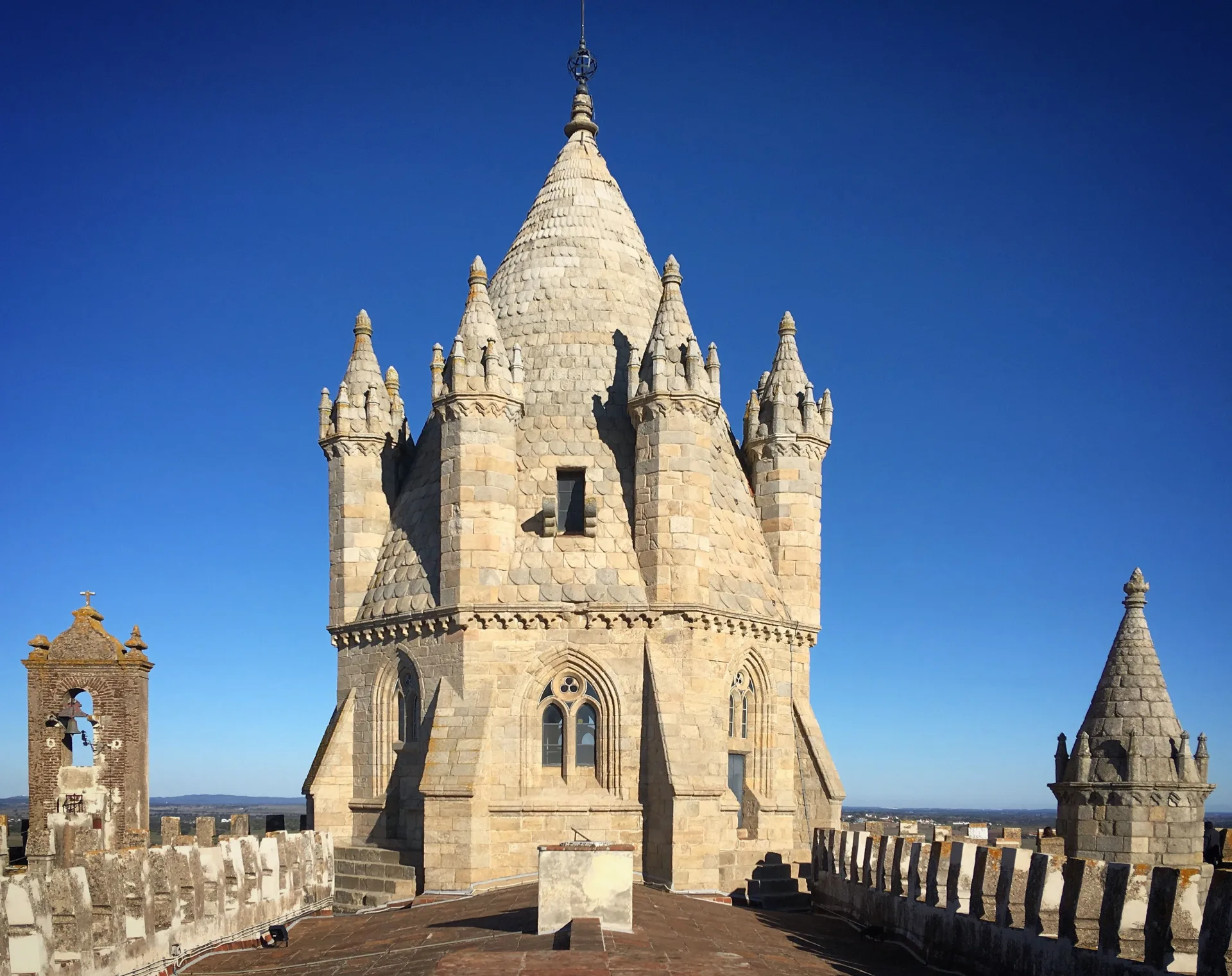 Día 11 — Sevilla - Mérida - Évora - Lisboa